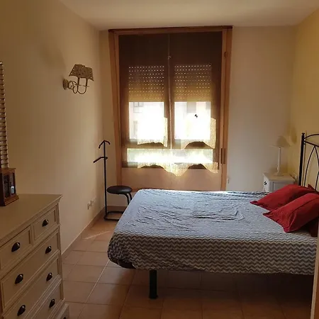 With 2 Bedrooms In Lloret De Mar, With Pool Access And Enclo Apartment Lloret de Mar